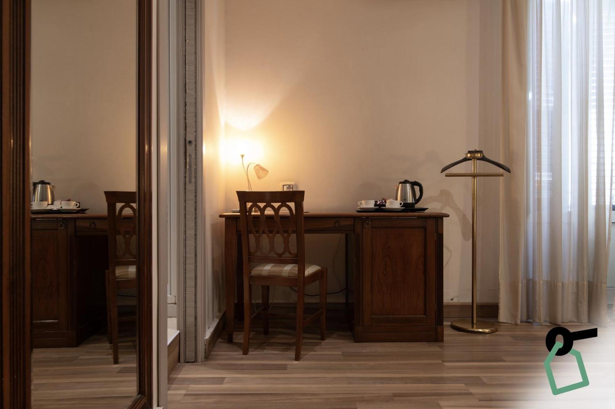Hotiday Collection - Politeama Hotel Palermo